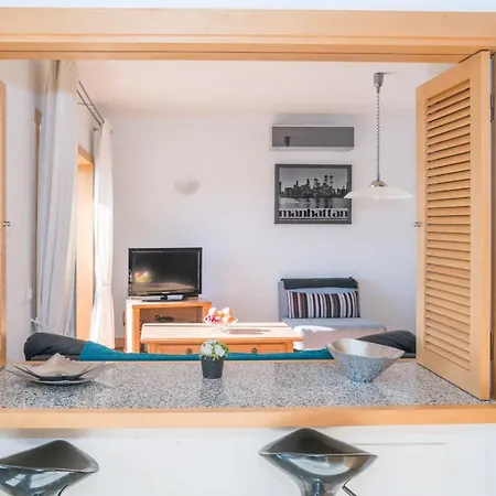 Apartman Modern 5 With Pool By Homing *