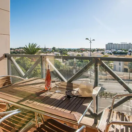 Διαμέρισμα Modern 5 With Pool By Homing